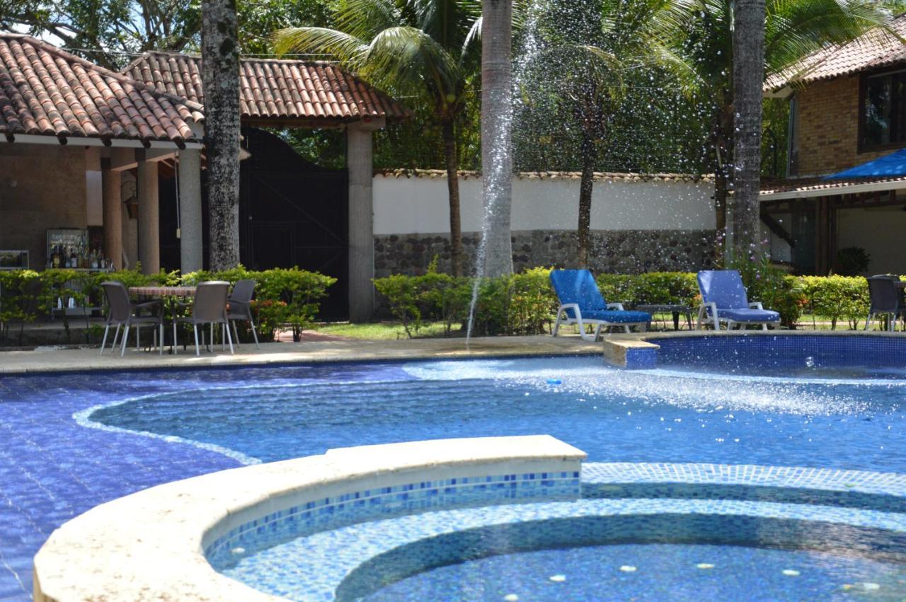 Hotel Boutique Villas De San Sebastian La Palmera Exterior photo